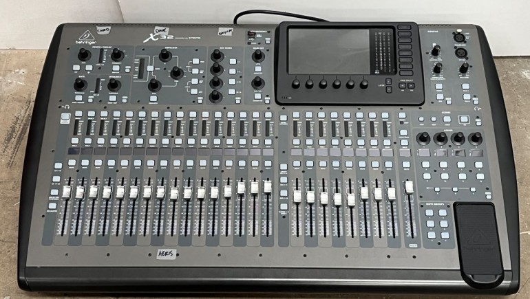 Behringer X32 Channel Digital Mixing Desk, X32 Channel Digital Mixing ...