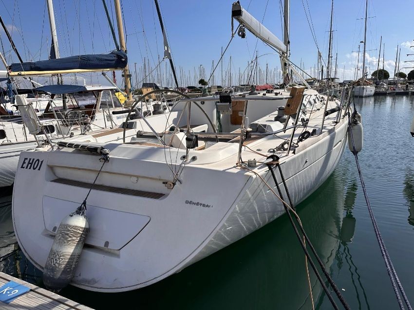 Beneteau   1