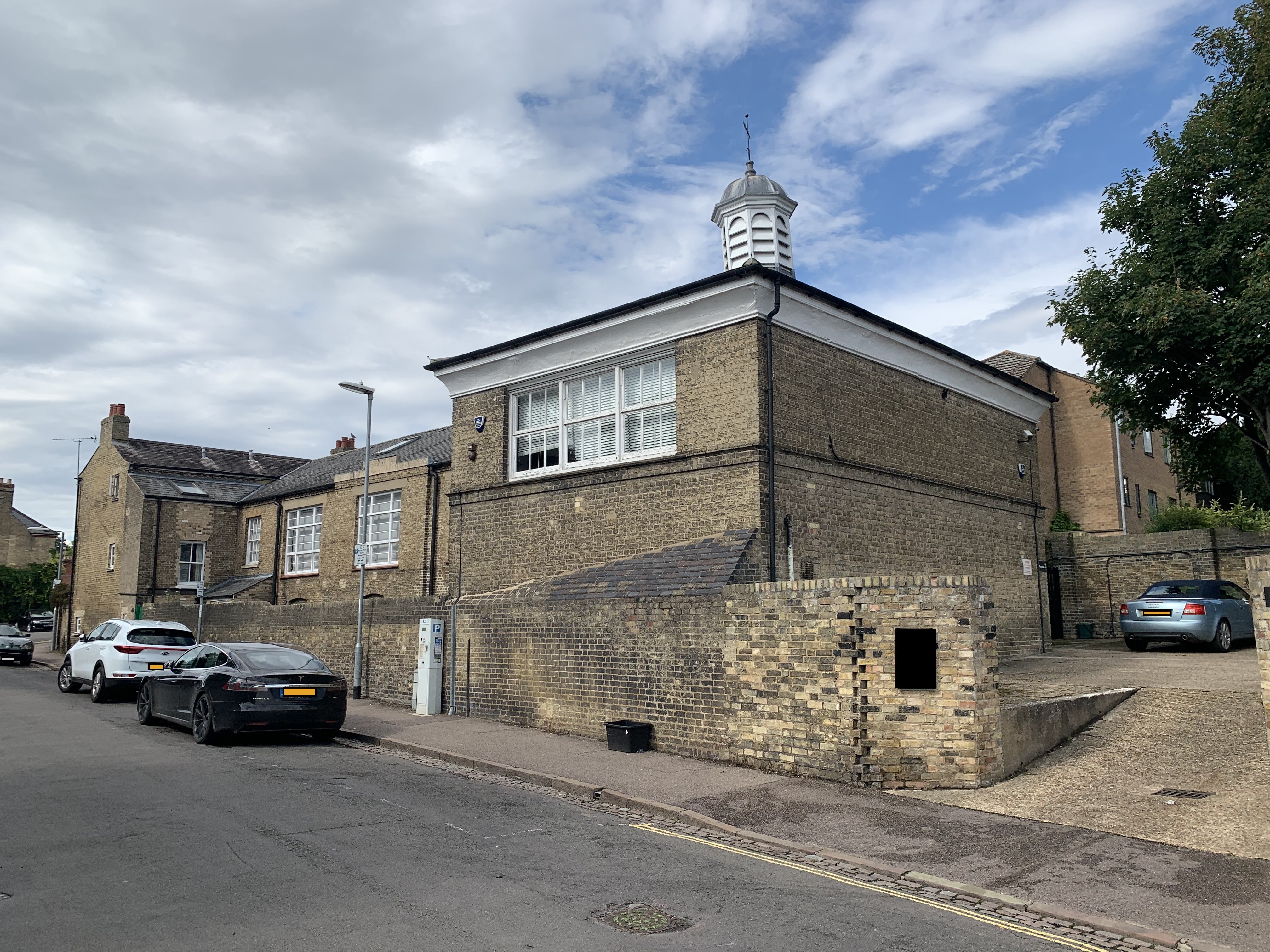 St Giles Hall Pound Hill Cambridge   Eddisons Cambridge    October 2024